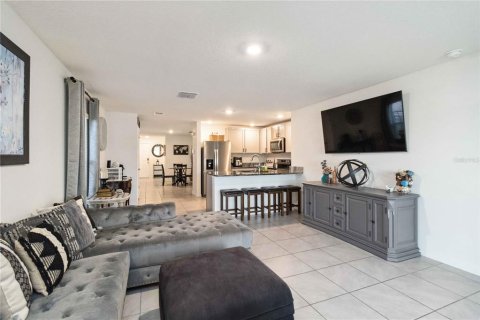 Casa en venta en Bradenton, Florida, 3 dormitorios, 139.73 m2 № 1634413 - foto 9
