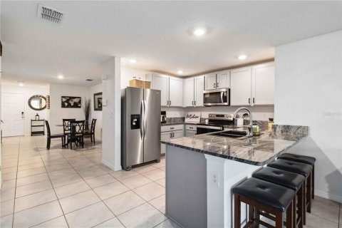 Casa en venta en Bradenton, Florida, 3 dormitorios, 139.73 m2 № 1634413 - foto 13