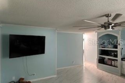 Villa ou maison à louer à Dunnellon, Floride: 3 chambres, 184.04 m2 № 1857895 - photo 5