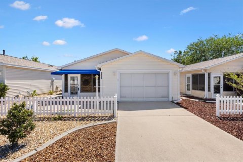 Casa en The Villages, Florida 3 dormitorios, 122.26 m2 № 2101017