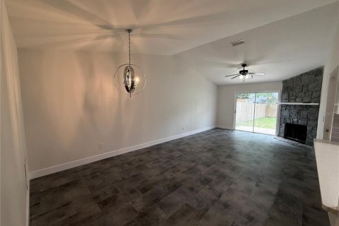 Casa en venta en Jacksonville, Florida, 3 dormitorios, 112.78 m2 № 1780921 - foto 5