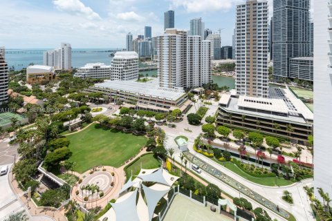 Купить кондоминиум в Майами, Флорида 1 спальня, 72.46м2, № 2032098 - фото 22