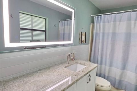 House in Okeechobee, Florida 2 bedrooms, 130.81 sq.m. № 1909201 - photo 18