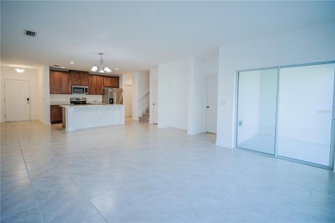 Touwnhouse à louer à Kissimmee, Floride: 4 chambres, 174.28 m2 № 2114694 - photo 5