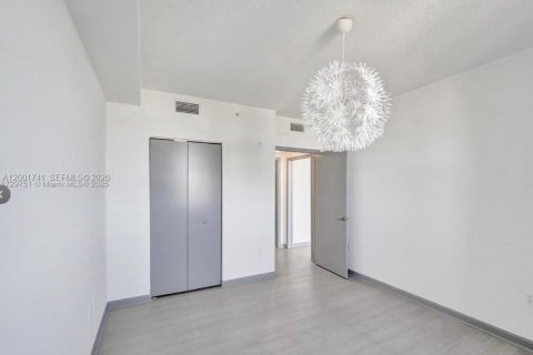 Снять в аренду кондоминиум в Авентура, Флорида 2 спальни, 102.1м2, № 2066274 - фото 16