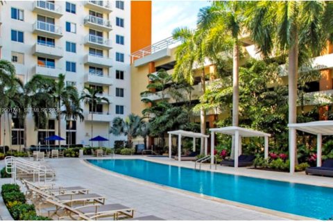 Снять в аренду кондоминиум в Авентура, Флорида 2 спальни, 102.1м2, № 2066274 - фото 3