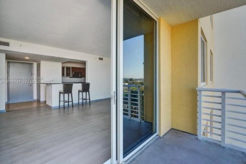 Снять в аренду кондоминиум в Авентура, Флорида 2 спальни, 102.1м2, № 2066274 - фото 17