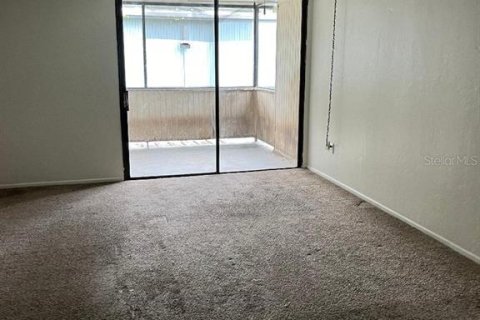 Condominio en venta en Gainesville, Florida, 2 dormitorios, 120.03 m2 № 1148542 - foto 7