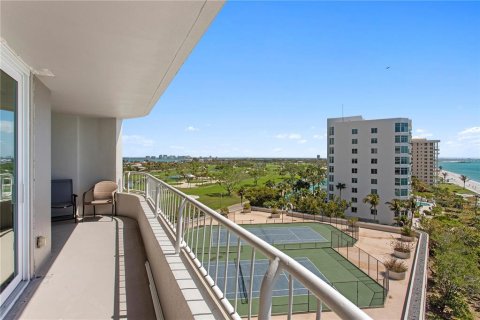 Condo in Longboat Key, Florida, 3 bedrooms № 2155694 - photo 16