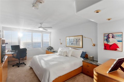 Condo in Longboat Key, Florida, 3 bedrooms № 2155694 - photo 20