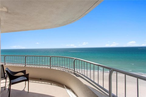 Condo in Longboat Key, Florida, 3 bedrooms № 2155694 - photo 6
