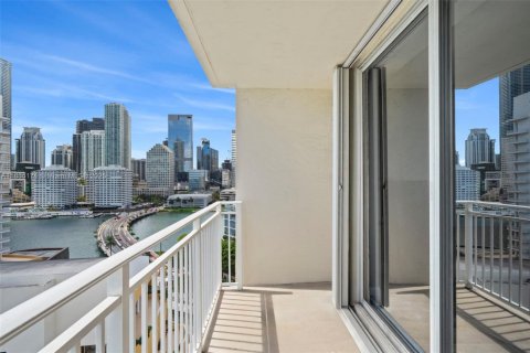 Купить кондоминиум в Майами, Флорида 1 спальня, 62.62м2, № 1933707 - фото 13