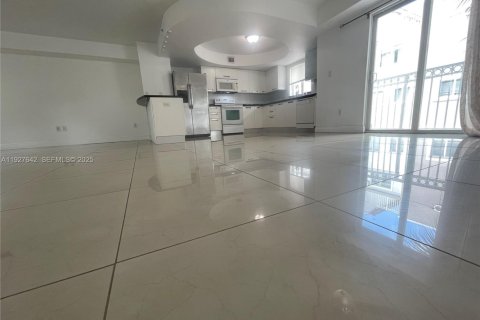 Adosado en venta en Hollywood, Florida, 3 dormitorios, 252.97 m2 № 1987905 - foto 3