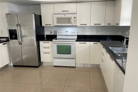 Adosado en venta en Hollywood, Florida, 3 dormitorios, 252.97 m2 № 1987905 - foto 27