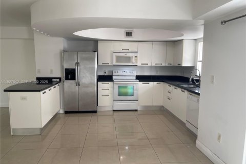 Adosado en venta en Hollywood, Florida, 3 dormitorios, 252.97 m2 № 1987905 - foto 26