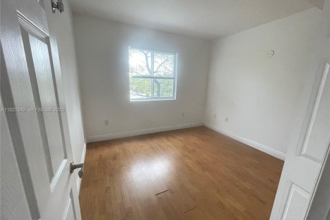 Adosado en venta en Hollywood, Florida, 3 dormitorios, 252.97 m2 № 1987905 - foto 12