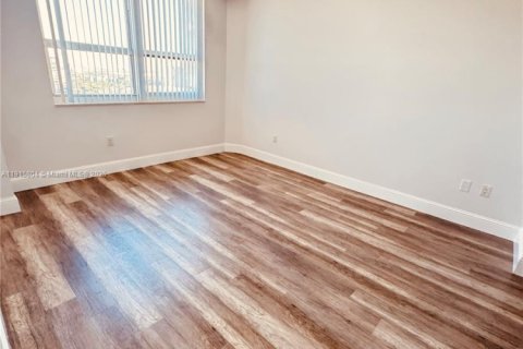 Condominio en venta en Aventura, Florida, 2 dormitorios, 109.16 m2 № 2016271 - foto 18