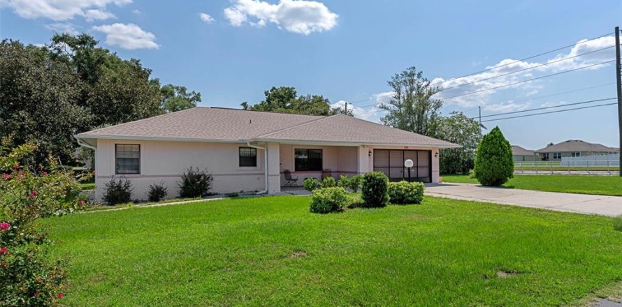 Villa ou maison à Beverly Hills, Floride 2 chambres, 158.03 m2 № 1906750
