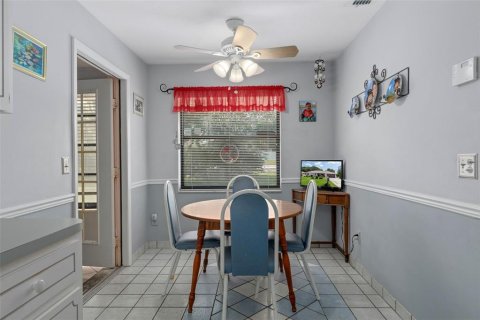 Villa ou maison à vendre à Beverly Hills, Floride: 2 chambres, 158.03 m2 № 1906750 - photo 12