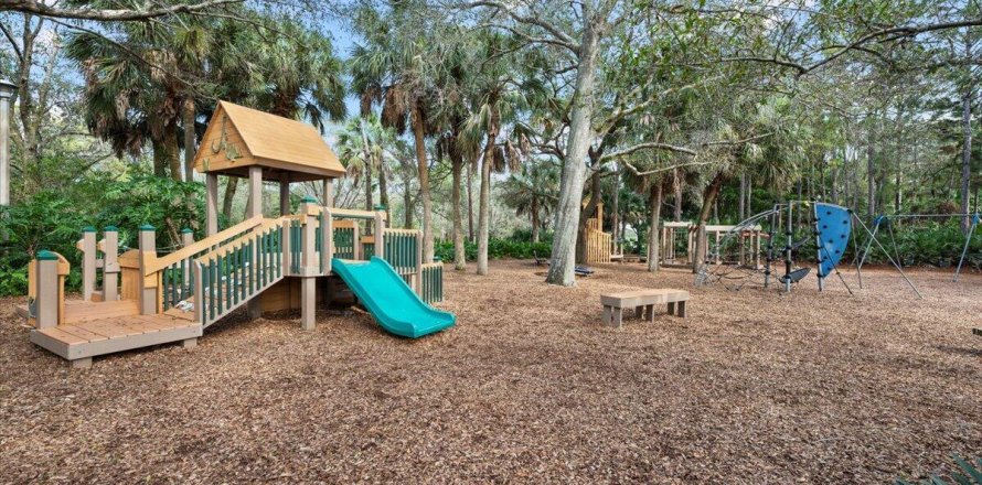 House in Jupiter, Florida 3 bedrooms, 275.46 sq.m. № 1024691