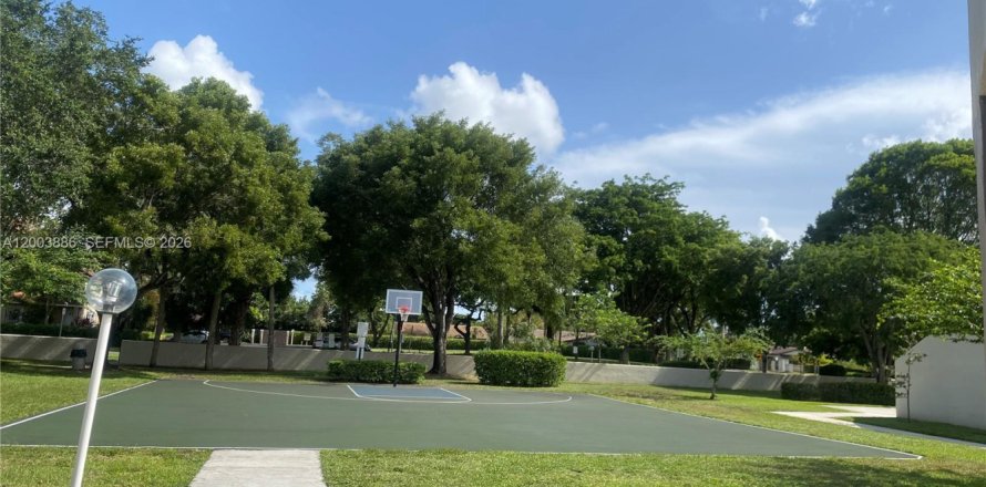 Condo in Pompano Beach, Florida, 2 bedrooms  № 2069357