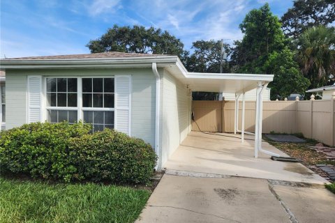 Apartment in Ormond Beach, Florida 1 bedroom, 32.52 sq.m. № 1893626 - photo 1