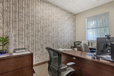 Propiedad comercial en venta en Sarasota, Florida, 846.71 m2 № 992405 - foto 19