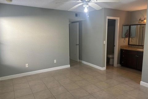Condominio en alquiler en Orlando, Florida, 3 dormitorios, 114.92 m2 № 1853819 - foto 11