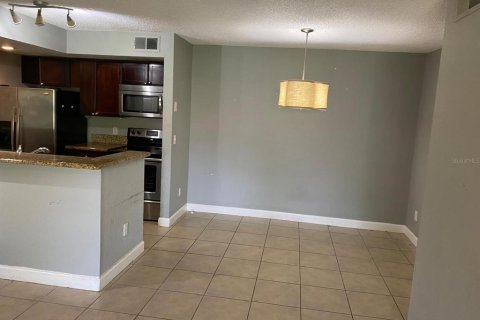 Condominio en alquiler en Orlando, Florida, 3 dormitorios, 114.92 m2 № 1853819 - foto 4