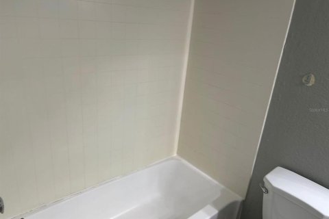 Copropriété à louer à Orlando, Floride: 3 chambres, 114.92 m2 № 1853819 - photo 10