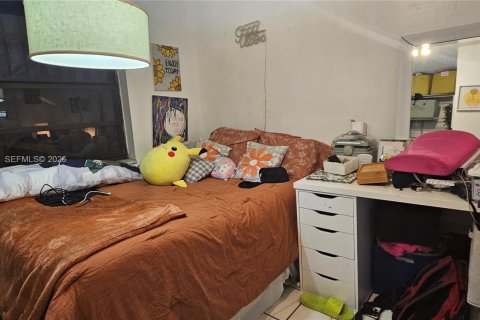 Townhouse in Miami, Florida 4 bedrooms, 149.57 sq.m. № 2065813 - photo 22