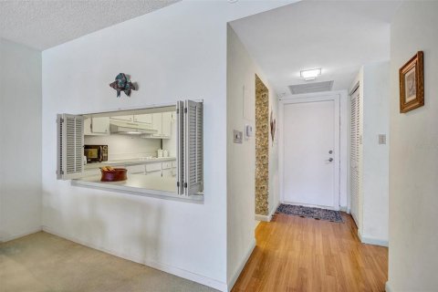Купить кондоминиум в Сарасота, Флорида 8 комнат, 144.18м2, № 1899202 - фото 11