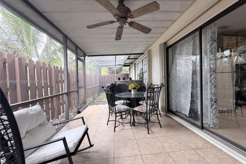 Copropriété à vendre à Davie, Floride: 3 chambres, 129.32 m2 № 2153712 - photo 25