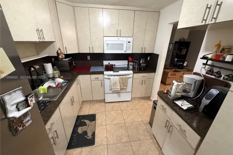 Copropriété à vendre à Davie, Floride: 3 chambres, 129.32 m2 № 2153712 - photo 7