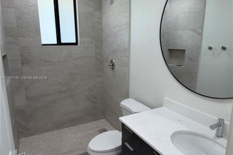 Снять в аренду виллу или дом в Уэст-Перрин, Флорида 6 спален, 239.22м2, № 2050299 - фото 19