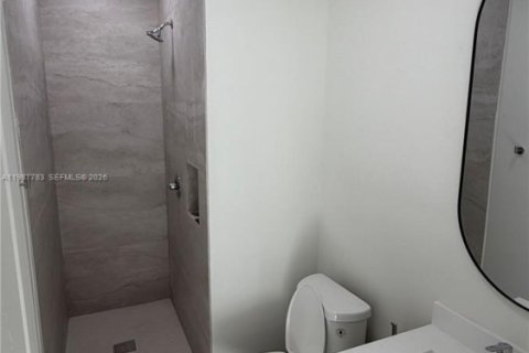 Снять в аренду виллу или дом в Уэст-Перрин, Флорида 6 спален, 239.22м2, № 2050299 - фото 3