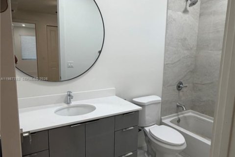 Снять в аренду виллу или дом в Уэст-Перрин, Флорида 6 спален, 239.22м2, № 2050299 - фото 10