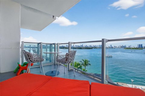 Condominio en venta en Miami Beach, Florida, 1 dormitorio, 64.47 m2 № 2034177 - foto 29