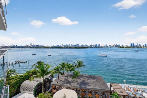 Condominio en venta en Miami Beach, Florida, 1 dormitorio, 64.47 m2 № 2034177 - foto 26