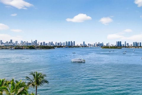 Condominio en venta en Miami Beach, Florida, 1 dormitorio, 64.47 m2 № 2034177 - foto 27