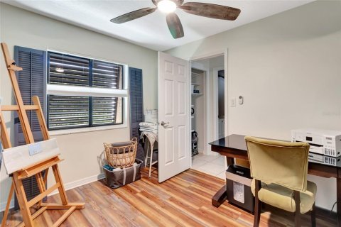 Купить кондоминиум в Таварес, Флорида 7 комнат, 109.35м2, № 1651026 - фото 20