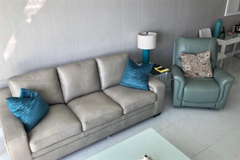 Copropriété à louer à Hollywood, Floride: 1 chambre, 81.2 m2 № 2016824 - photo 24