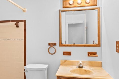 House in Homestead, Florida 4 bedrooms, 132.94 sq.m. № 1896715 - photo 27