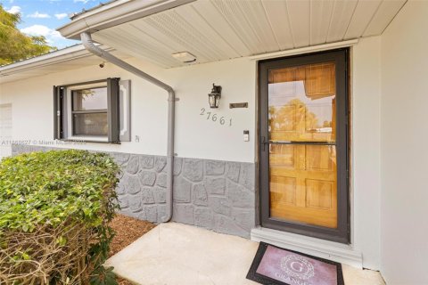 House in Homestead, Florida 4 bedrooms, 132.94 sq.m. № 1896715 - photo 13