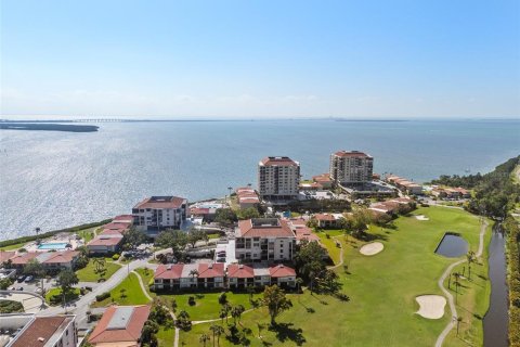 Copropriété à vendre à Saint Petersburg, Floride: 2 chambres, 82.68 m2 № 1618789 - photo 1