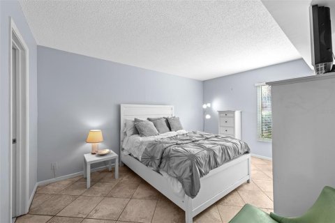 Copropriété à vendre à Saint Petersburg, Floride: 2 chambres, 82.68 m2 № 1618789 - photo 23