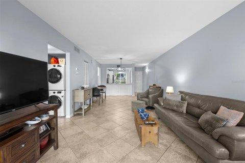 Copropriété à vendre à Saint Petersburg, Floride: 2 chambres, 82.68 m2 № 1618789 - photo 7