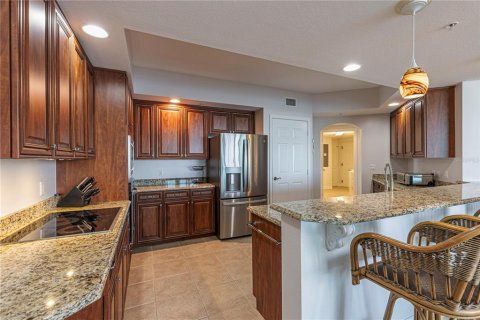 Condo in Fort Myers, Florida, 3 bedrooms  № 1843802 - photo 12
