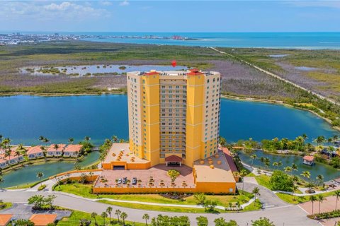 Condo in Fort Myers, Florida, 3 bedrooms  № 1843802 - photo 2