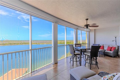 Condo in Fort Myers, Florida, 3 bedrooms  № 1843802 - photo 7